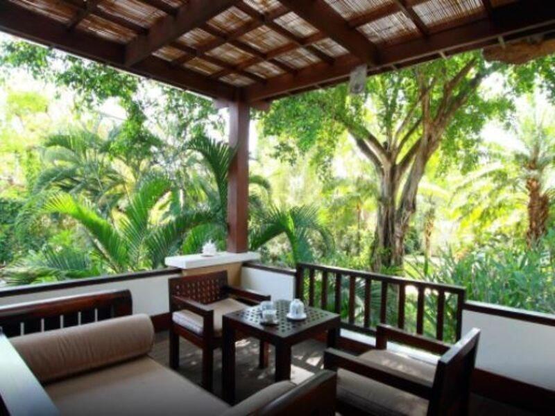 Resort The Sandi Phala And Ma Joly Restaurant Kuta (Bali)
