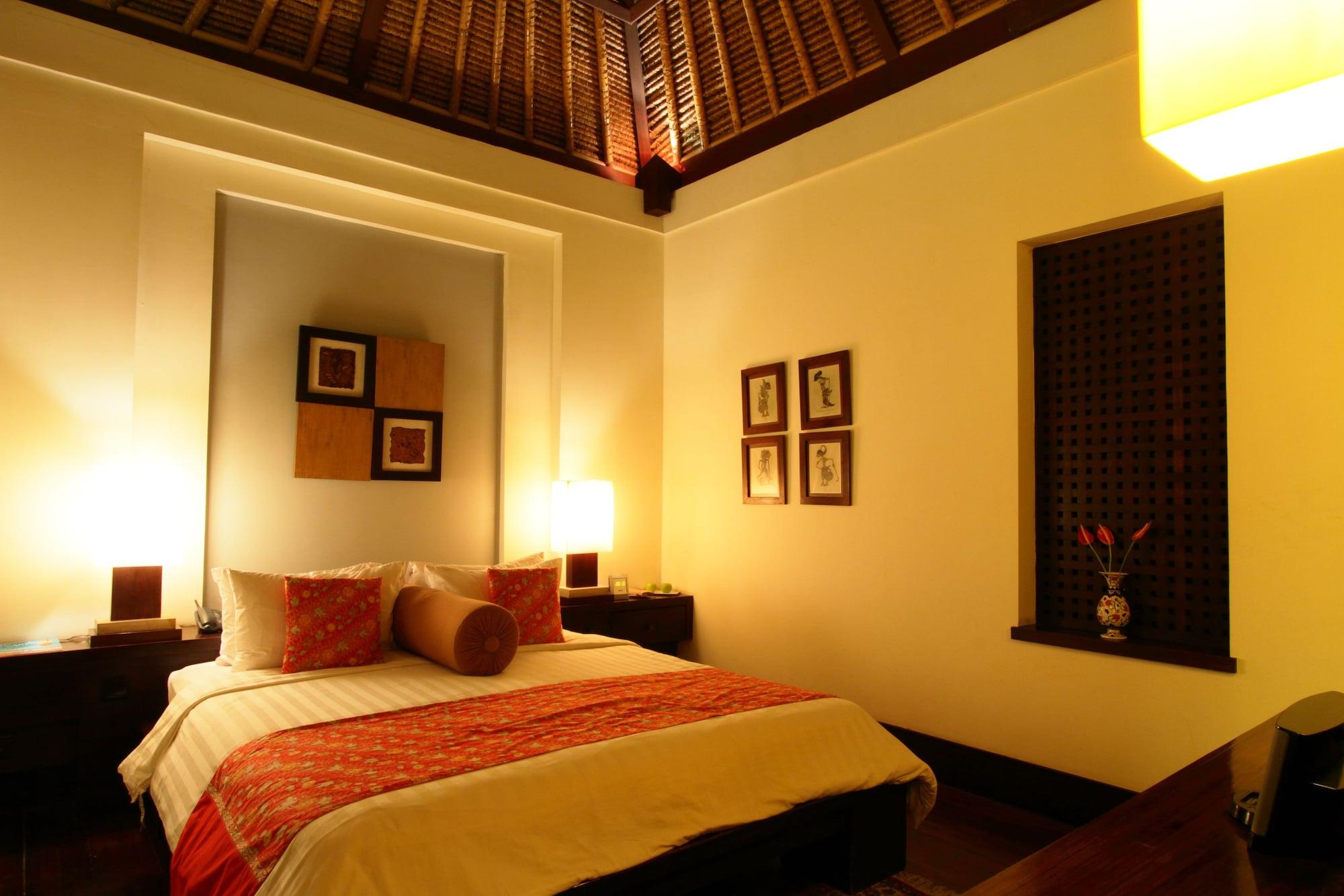 Resort The Sandi Phala And Ma Joly Restaurant Kuta (Bali)