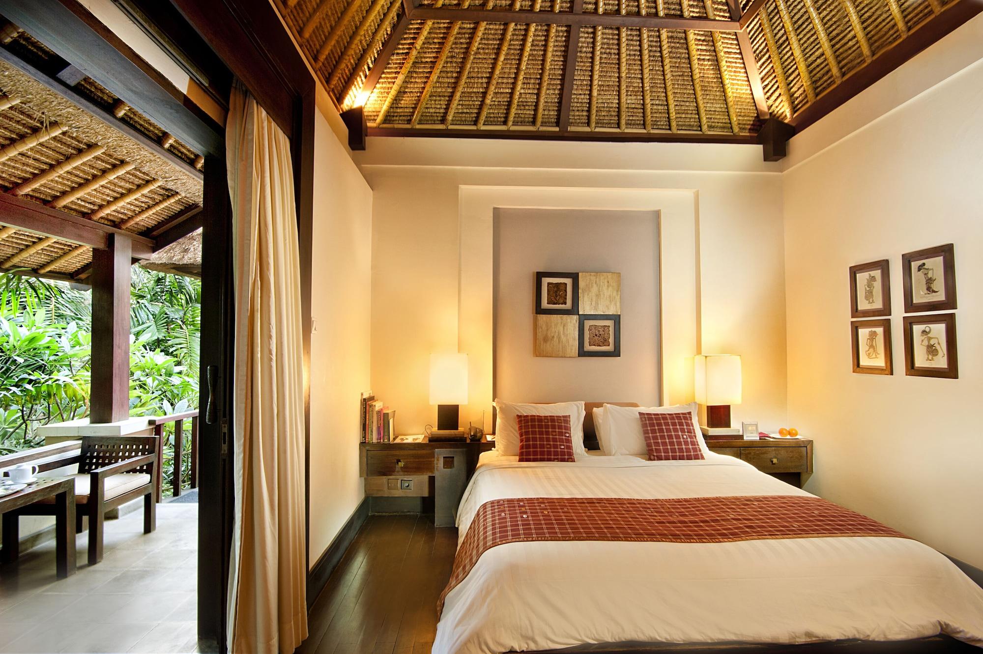 The Sandi Phala And Ma Joly Restaurant Resort