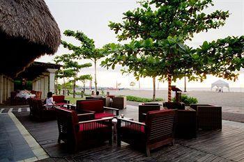 The Sandi Phala And Ma Joly Restaurant 5* Kuta (Bali)