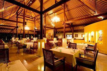 Resort The Sandi Phala And Ma Joly Restaurant