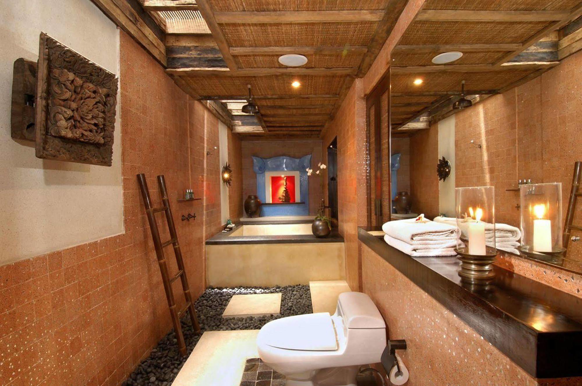 The Sandi Phala And Ma Joly Restaurant Resort Kuta (Bali)