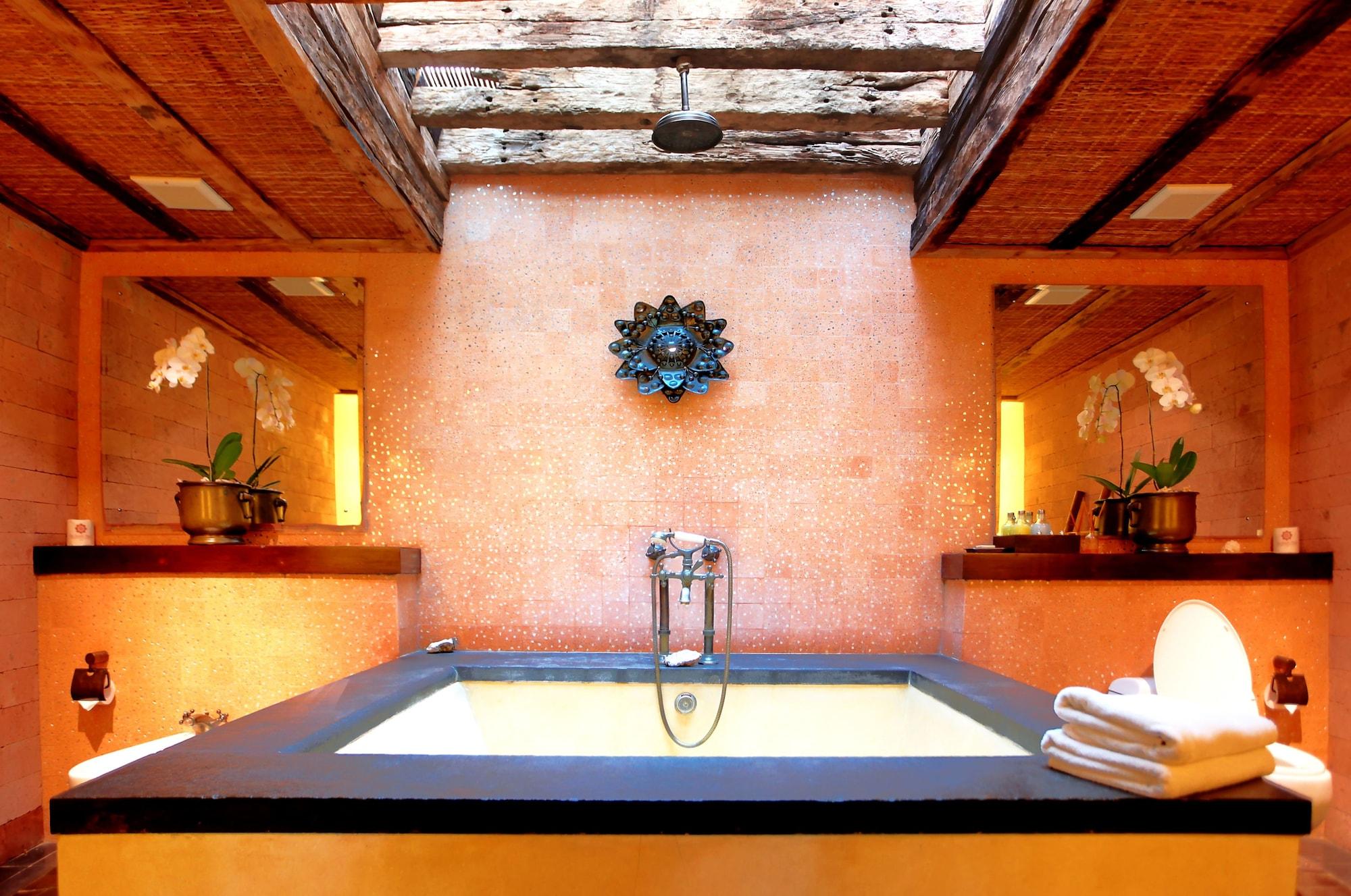 The Sandi Phala And Ma Joly Restaurant Resort